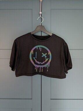 SHEIN Black Cropped Tee with Iridescent Drip Smiley